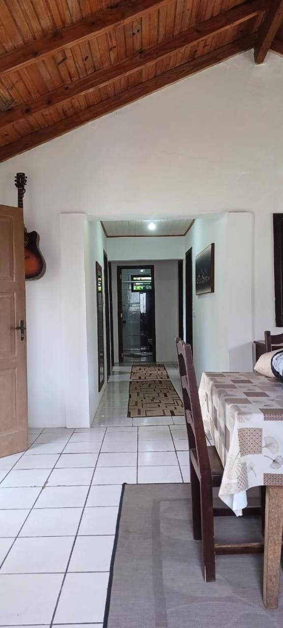 Spacious 4-Bedroom House House in Garopaba