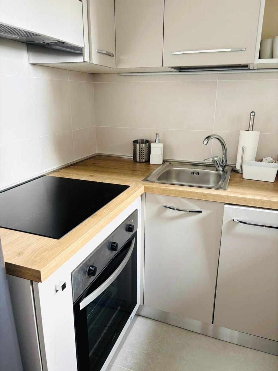 Kitchen or kitchenette, stove