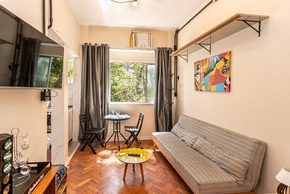 Communal lounge/ TV room, Living room, Dining area