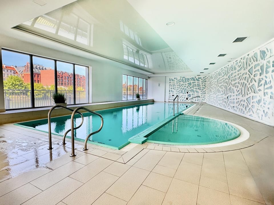 Pool view, Swimming pool