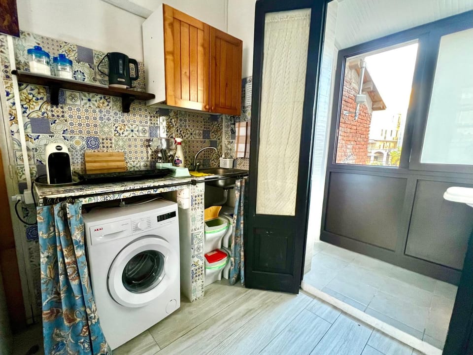 Independent Apartment in the Center of Catania House in Catania