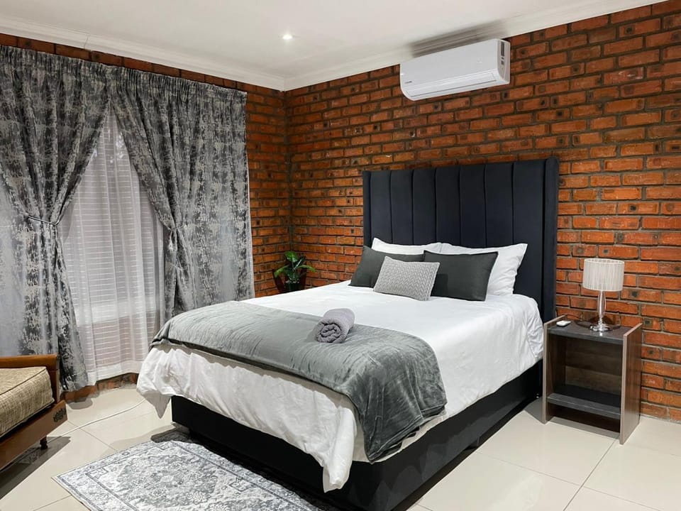 Kubbe Comfort Corner Apartment in South Africa
