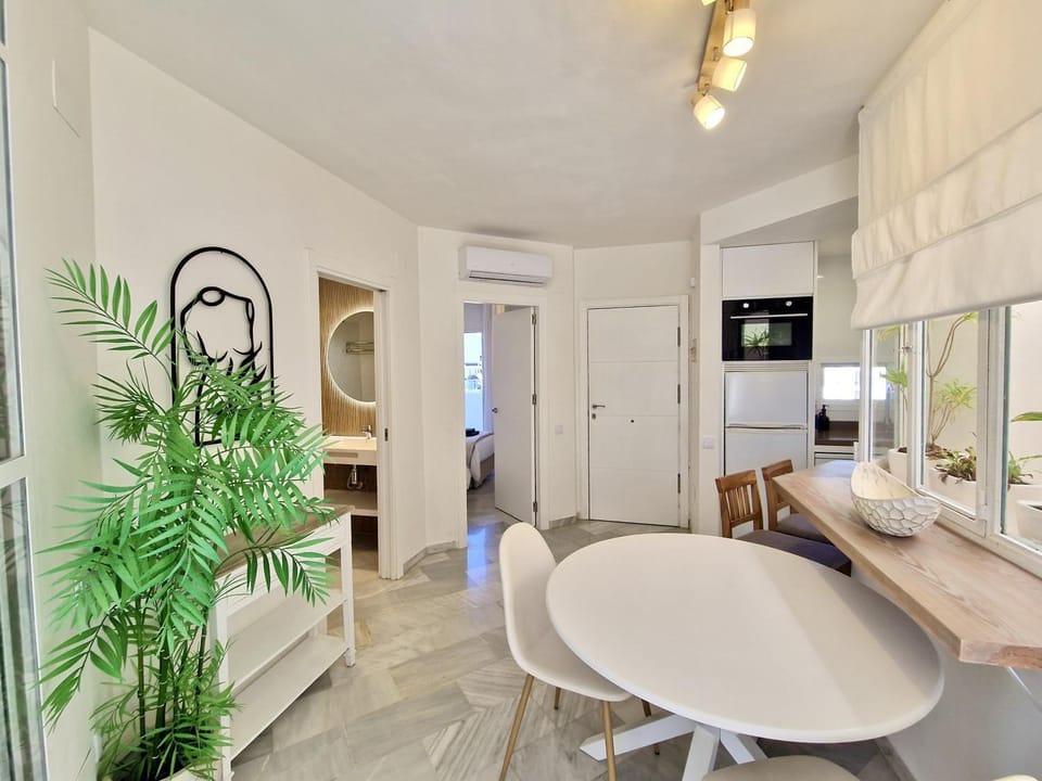 SR Home La Cartuja 2 BDR wonderful sea view Apartment in Sitio de Calahonda