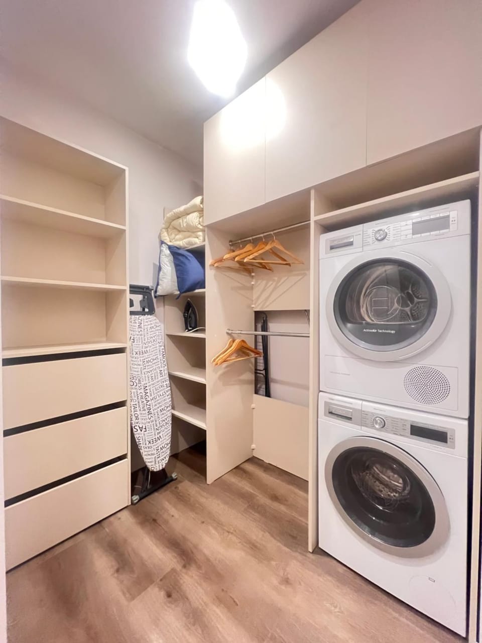 ГЕНЕРАТОР опалення вода ліфт постійно ЖК Great Apartment in Kiev City - Kyiv
