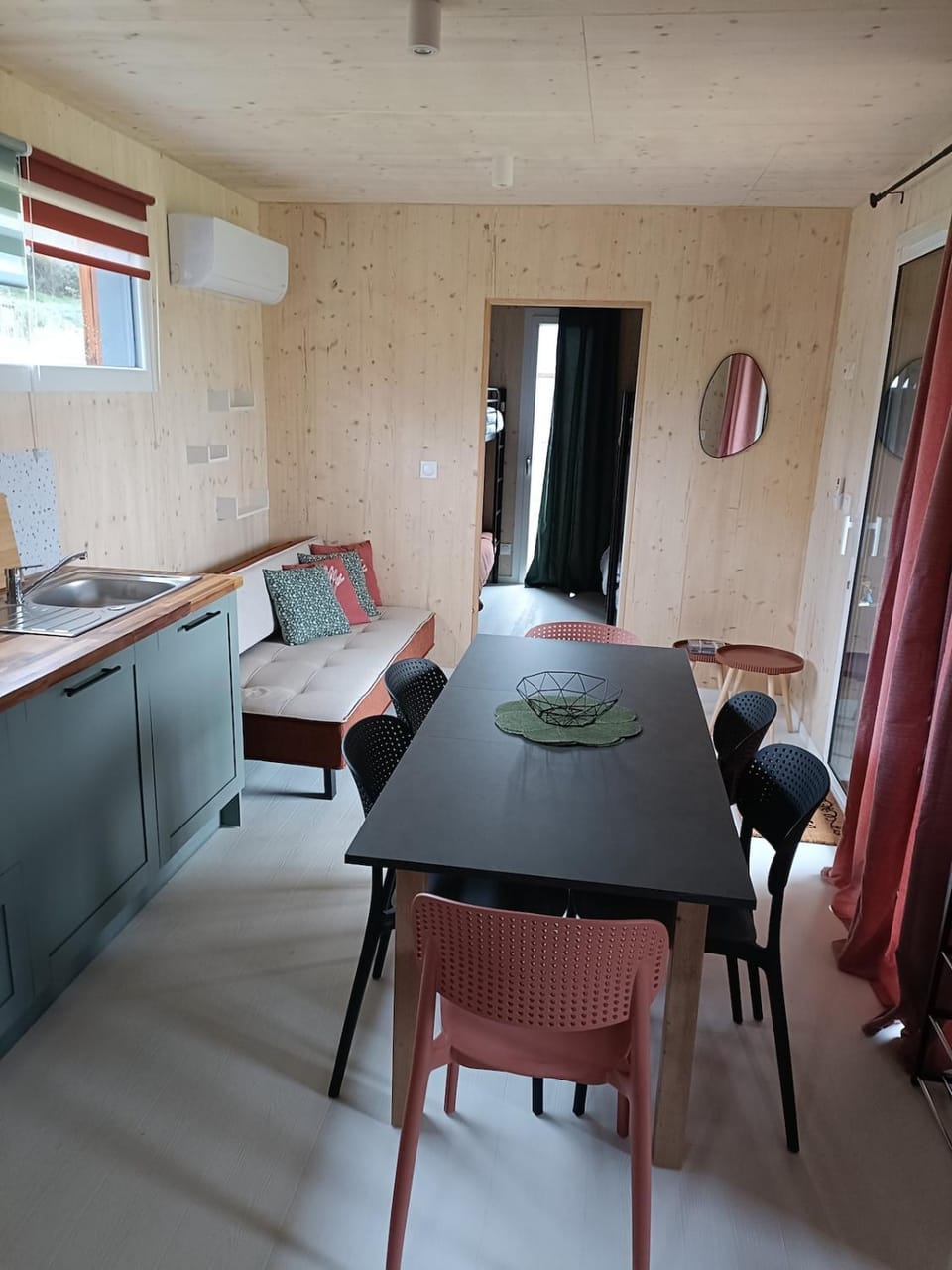 Chalet SoLéMi Chalet in Nouvelle-Aquitaine
