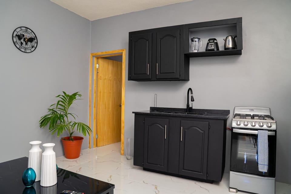 CHENKO Villas and Cars Apartment in Saint Mary, Antigua and Barbuda