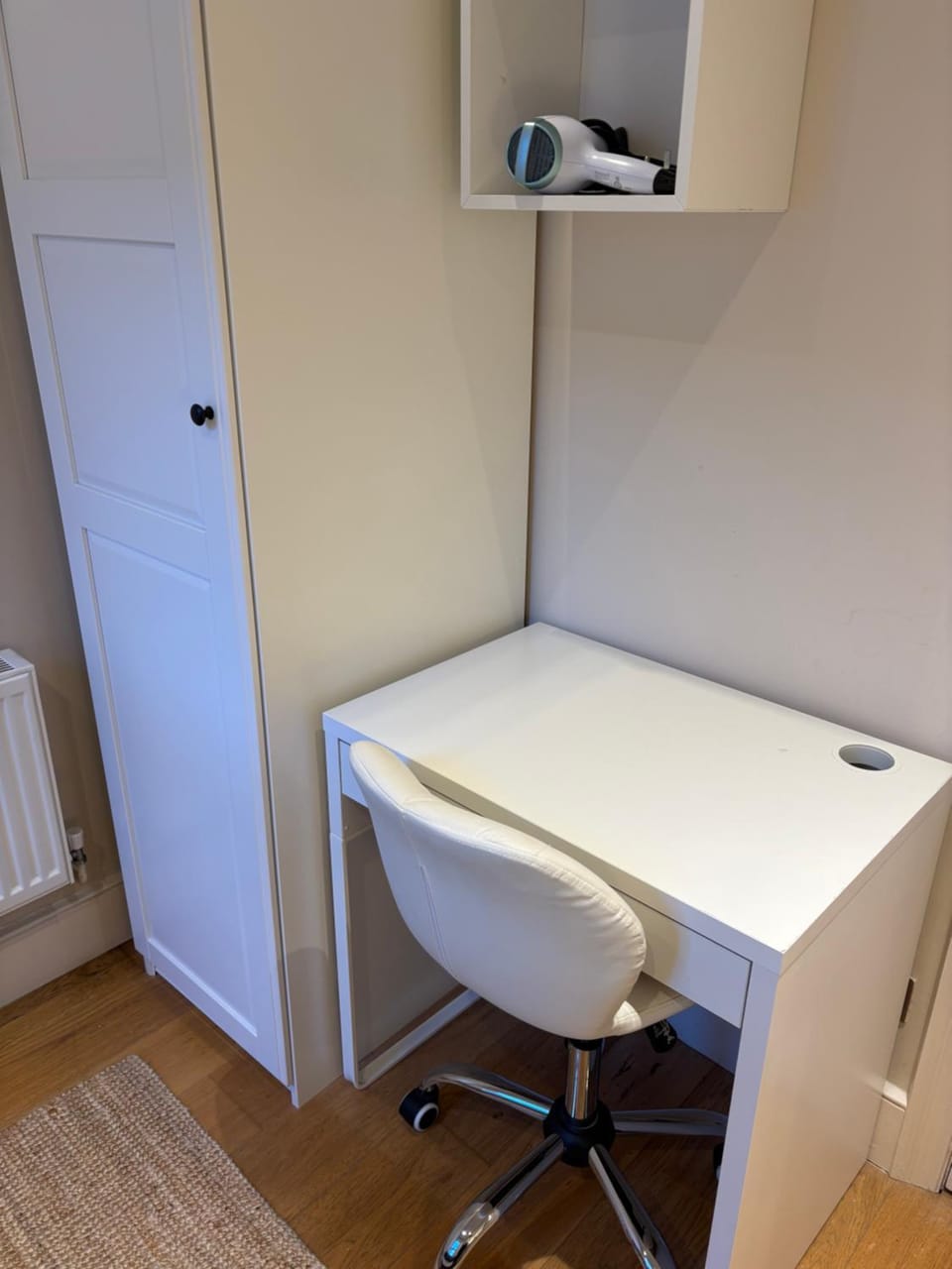 wardrobe