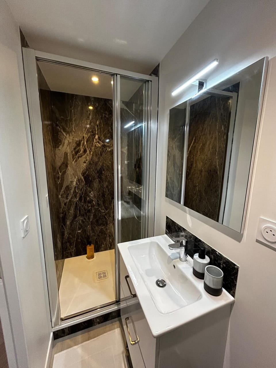 Studio centre village Apartment in Auvergne-Rhône-Alpes