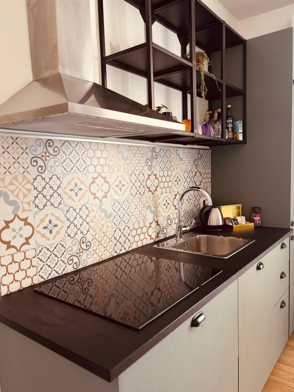 Kitchen or kitchenette, stove