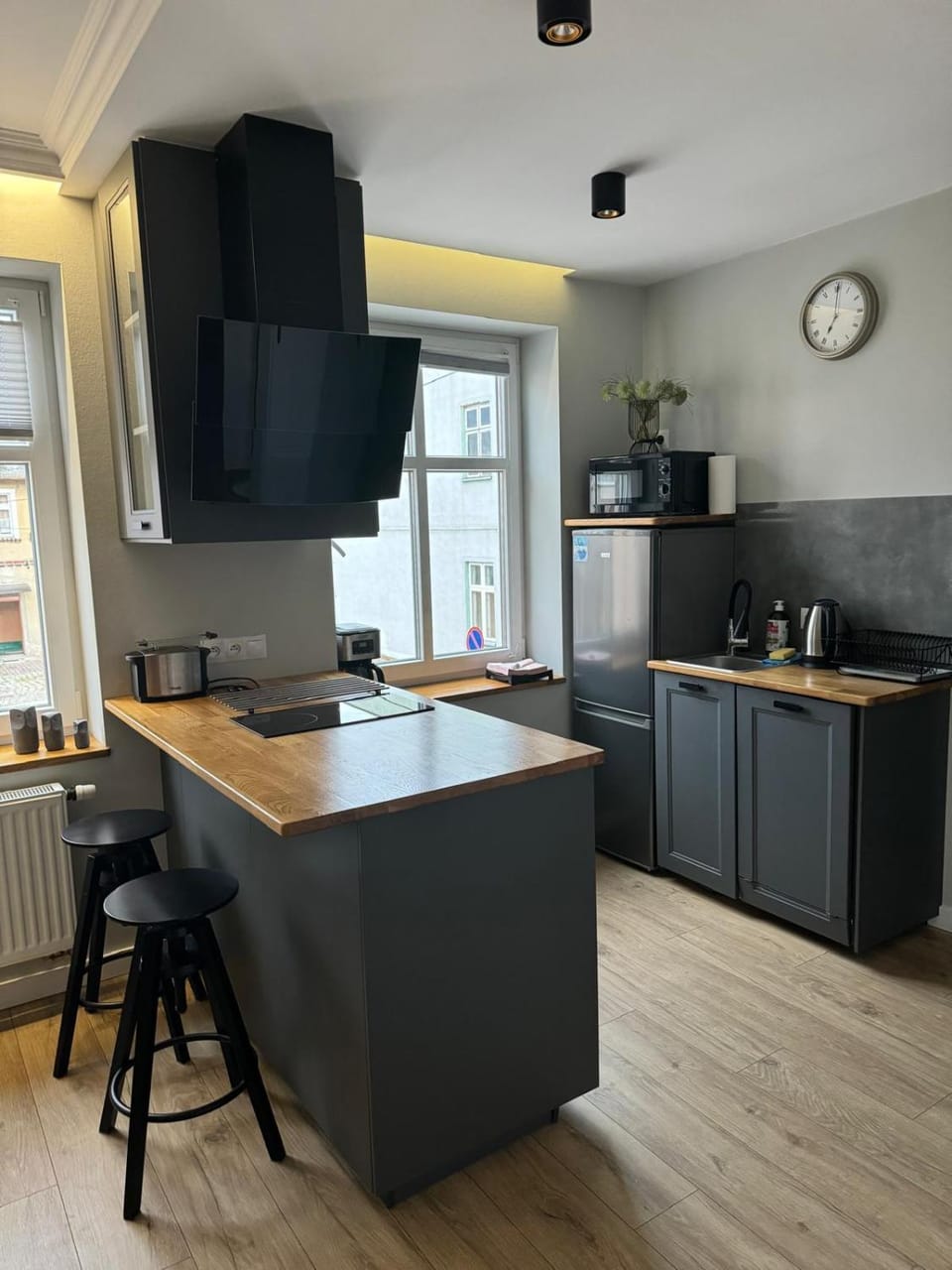 Kitchen or kitchenette, stove