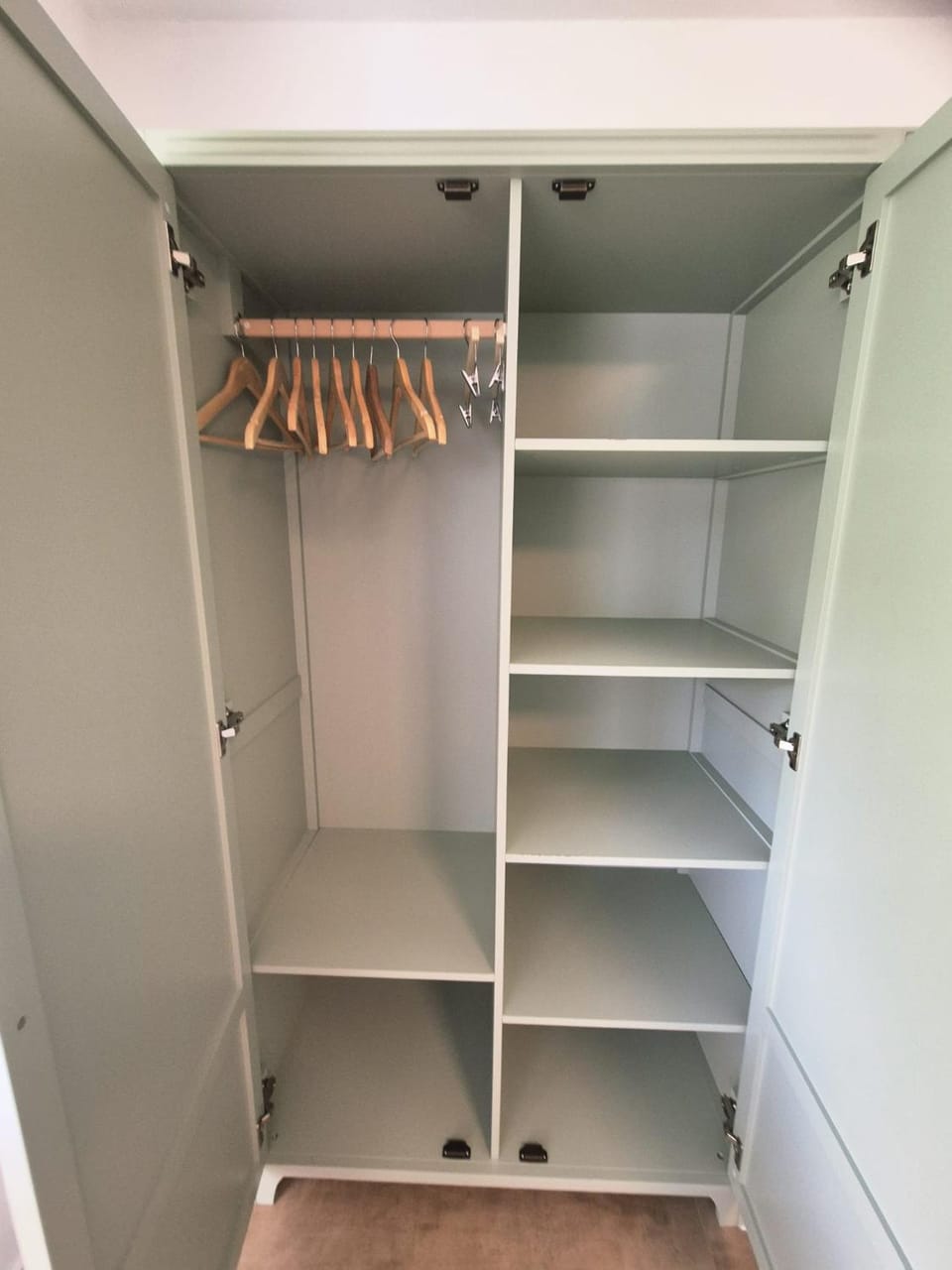 wardrobe