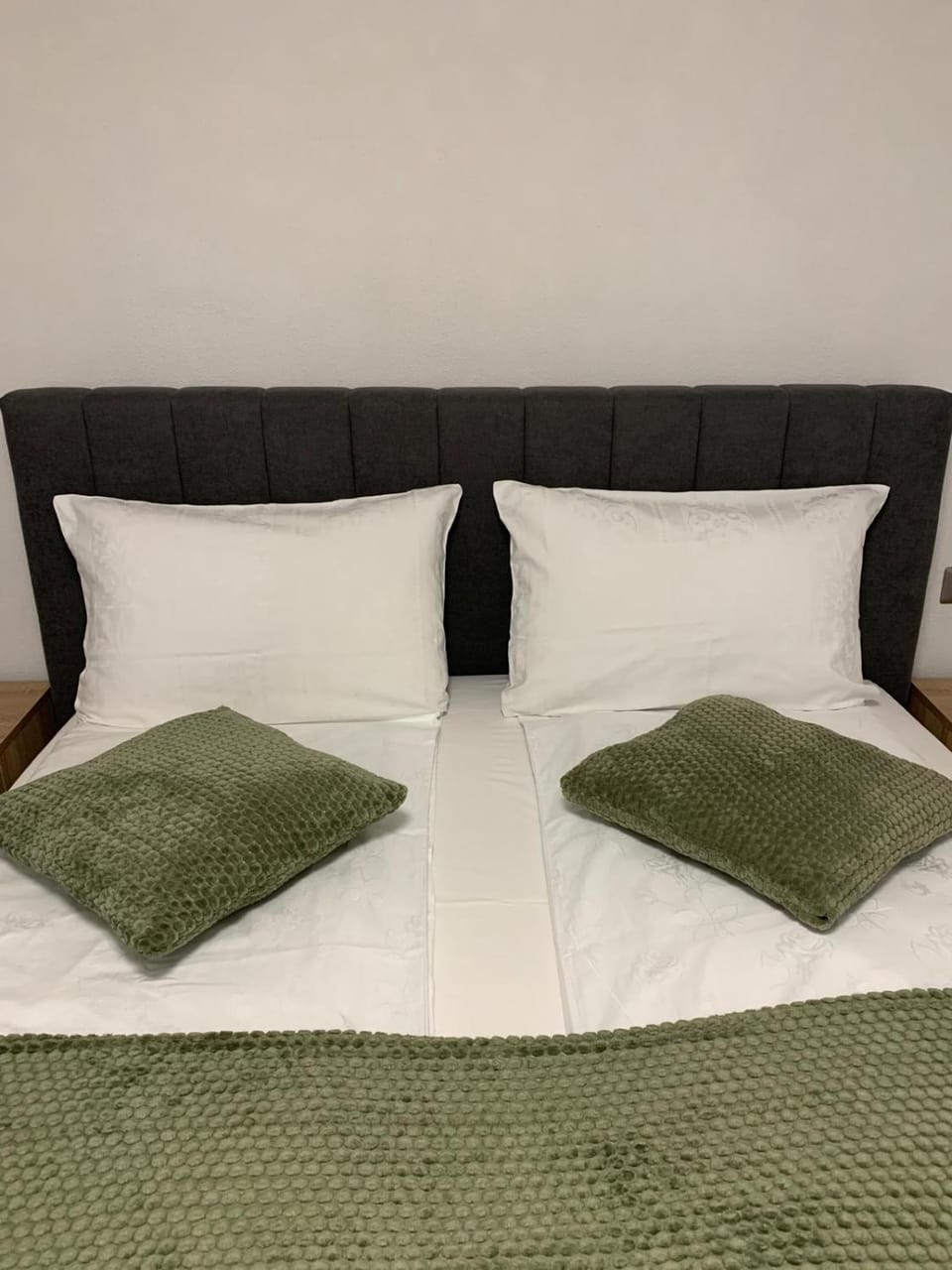 Friendwell Downtown Studio Apartment in Sibiu