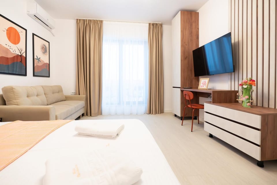 Soni Exclusive Studio 224 Plaza with Free Private Parking & Self Check-in Apartment in Bucharest