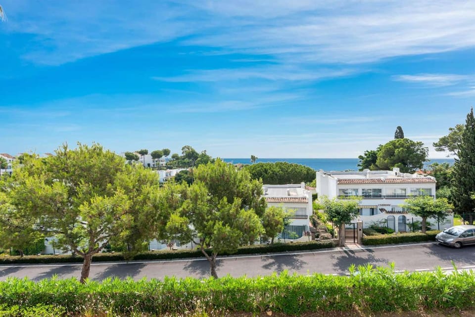 Natural landscape, Balcony/Terrace, Sea view
