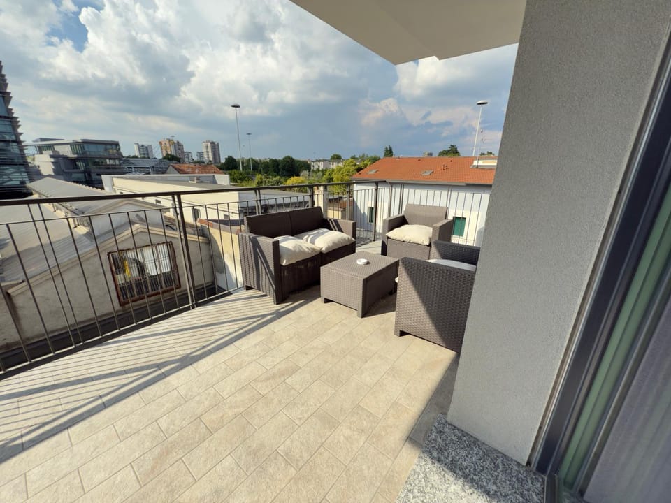 Property building, Patio, Day, View (from property/room), Balcony/Terrace