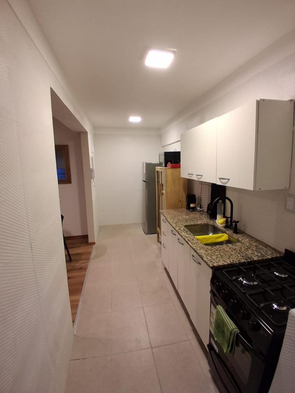 Dpto Cómodo y Cálido a metros del Hospital Italiano Apartment in Buenos Aires