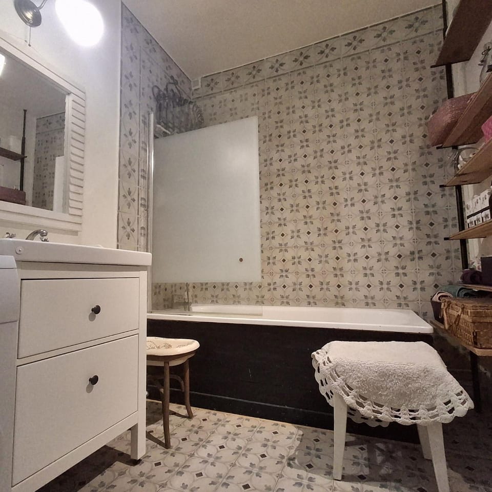 Grande chambre avec SDB et WC privés Bed and Breakfast in Nouvelle-Aquitaine