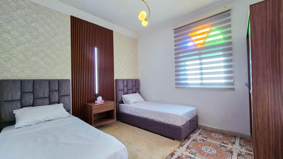 Bed, Photo of the whole room, Bedroom, wardrobe