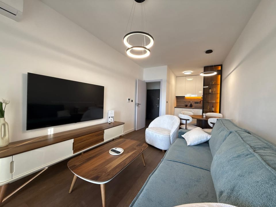TV and multimedia, Living room, Photo of the whole room, Seating area