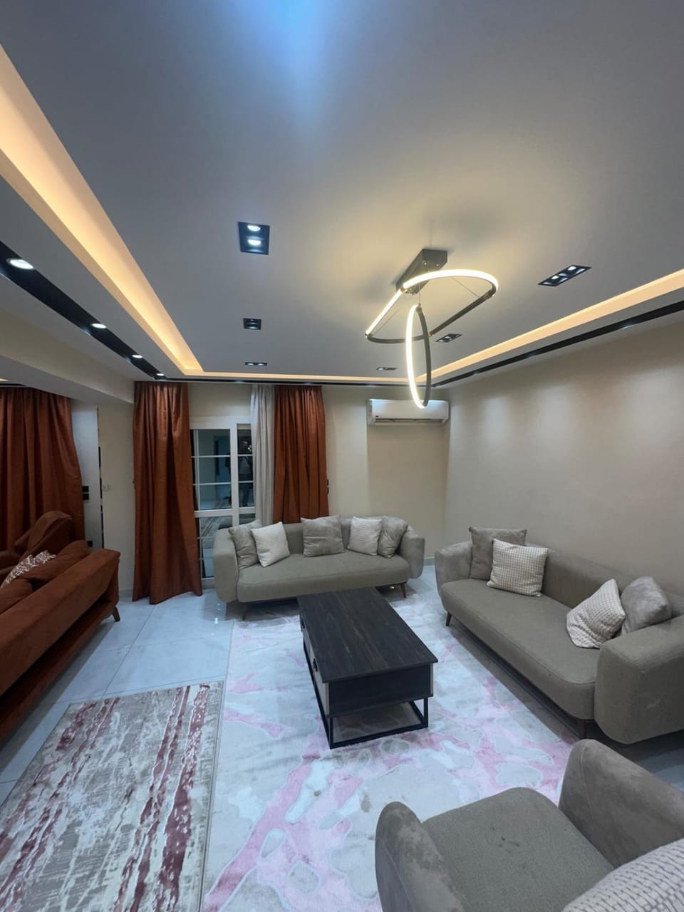 The Luxury 4 Bedroom Apartment Apartment in Egypt