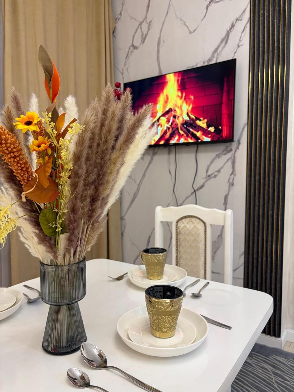 Steps to Attractions & City Life Walkable Apartment Apartment in Almaty