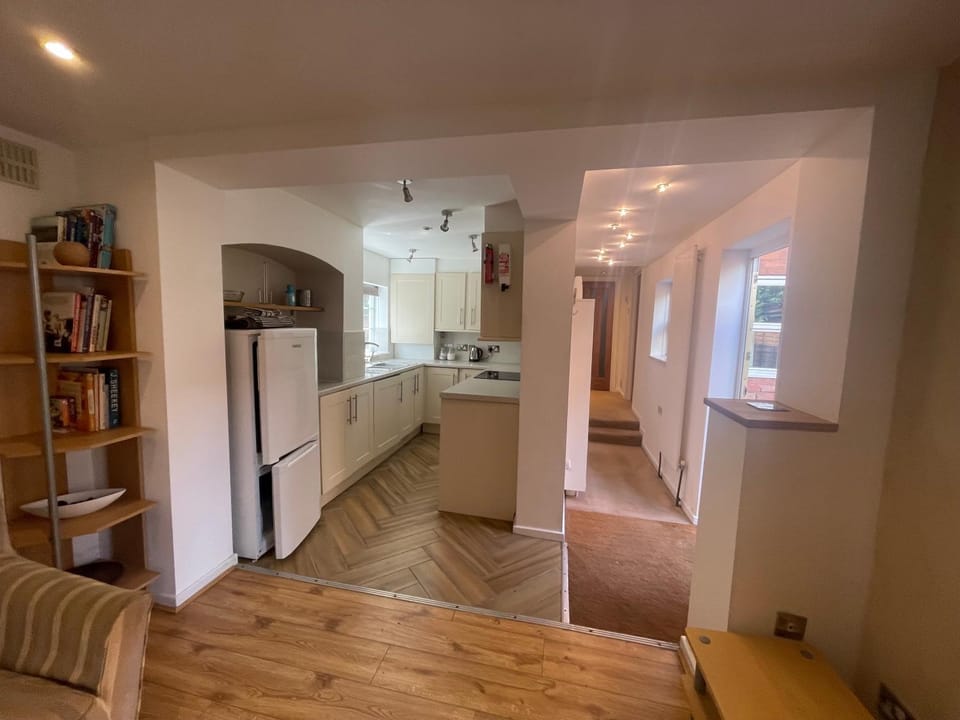 2 Bed Apartment Sutton Coldfield Apartment in The Royal Town of Sutton Coldfield