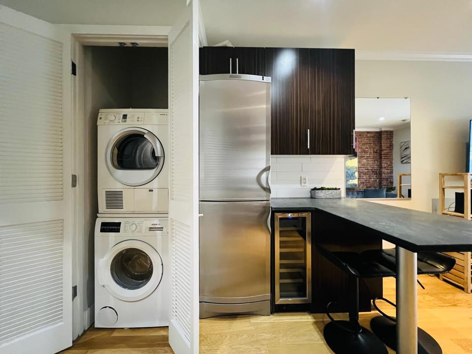 Midtown West Suites by Times Square Apartment in Midtown