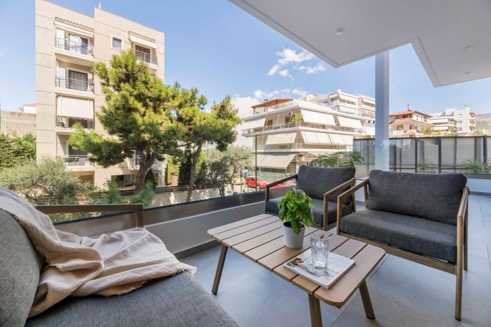 Elliniko Riviera - 2BDRM Apt - Near Metro by MPS Apartment in South Athens
