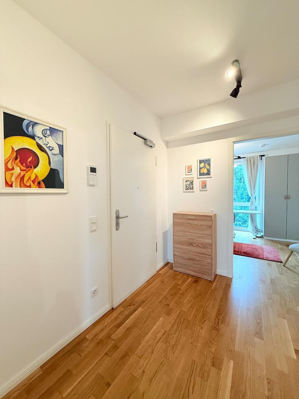 New-three room-Entire Apartment with two Balconies & Garage, Central-Fast Access to City Center - Barmbek -Stadtpark Apartment in Hamburg
