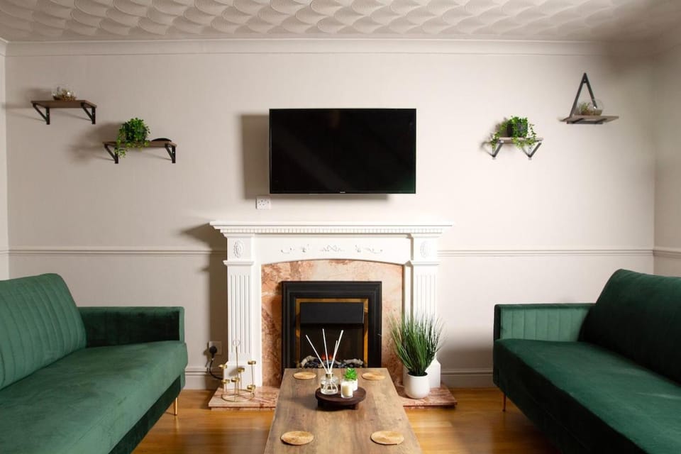 TV and multimedia, Living room