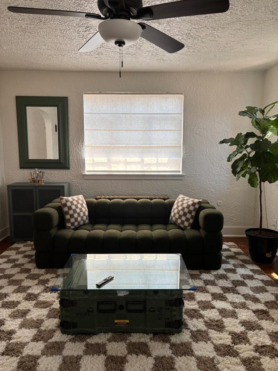 Pittsburgh Getaway - Private Home- 2 Beds Apartment in Mount Lebanon