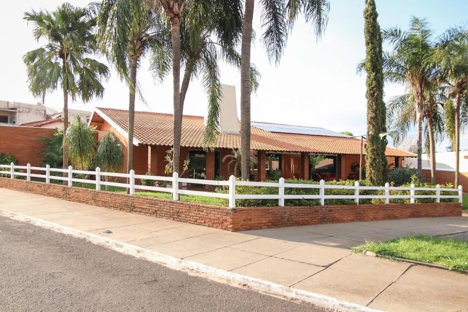 Property building, Facade/entrance, Garden