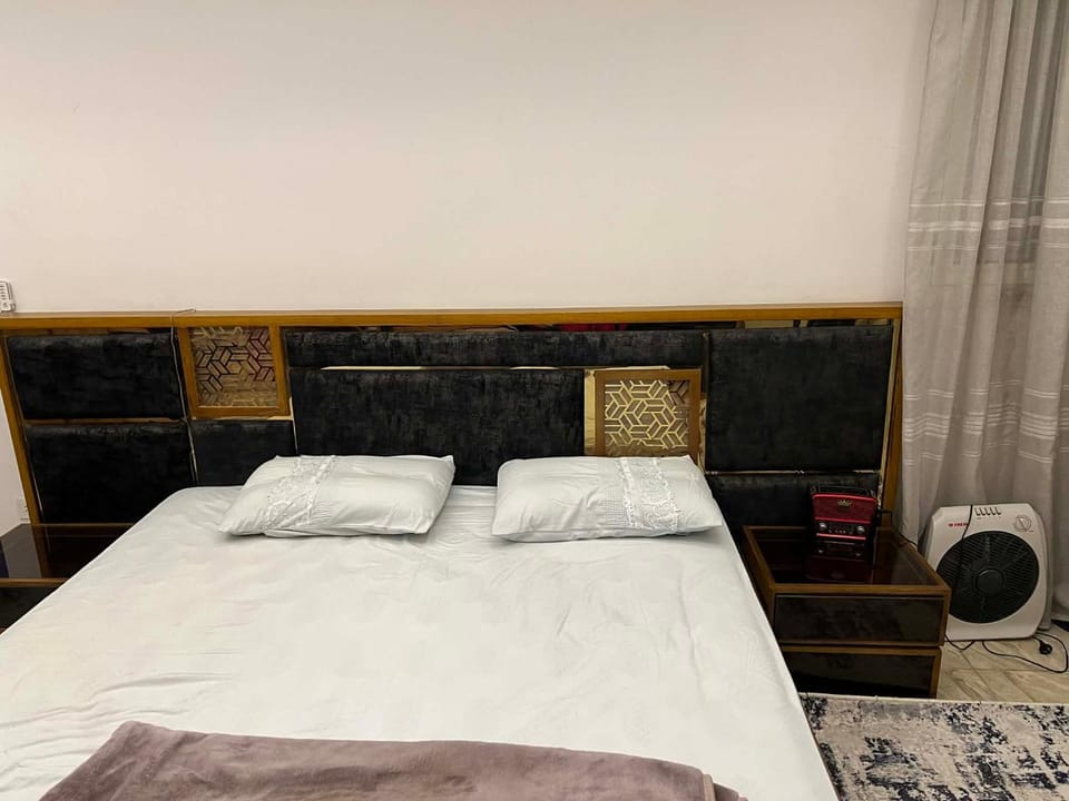 شقه في اسكندريه Apartment in Alexandria Family only شاطئ السرايا Apartment in Alexandria
