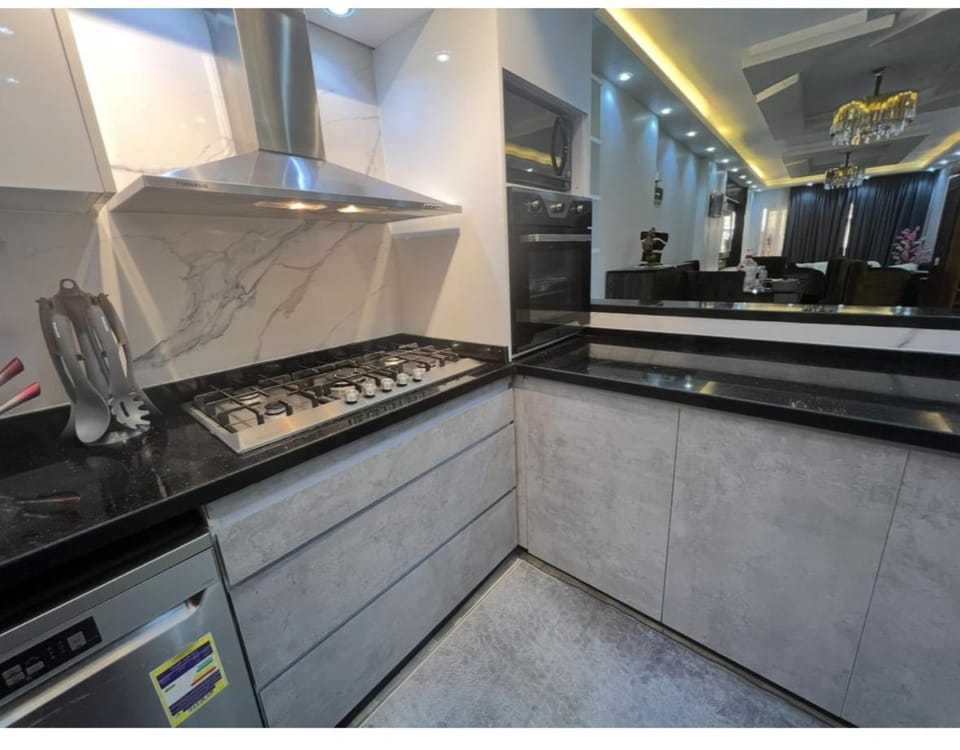 شقه في اسكندريه Apartment in Alexandria Family only شاطئ السرايا Apartment in Alexandria