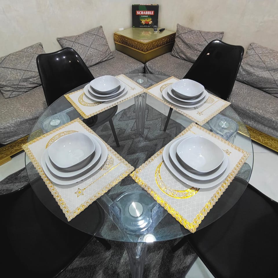 Appartement au Cœur d'Oran proche front de mer Apartment in Oran