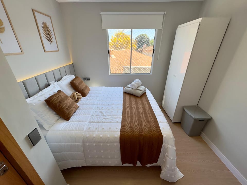 Bed, Bedroom, wardrobe
