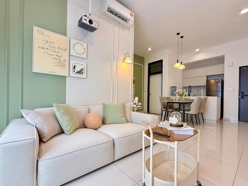 Maison Sage-Space Residency-KSL-2BR-Projector-6Pax Apartment in Johor Bahru
