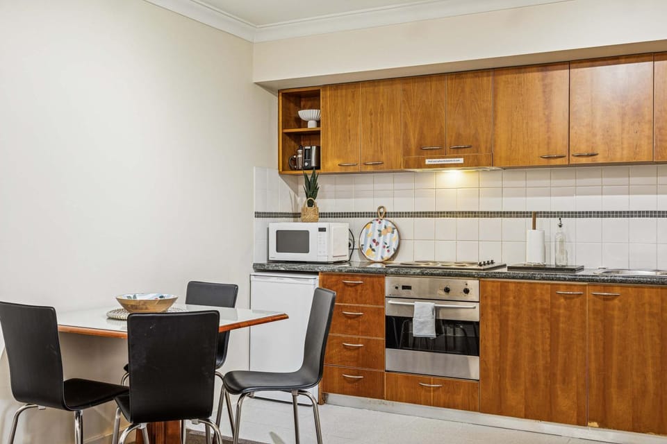 Simple City Accommodation Near CBD Apartment in Perth