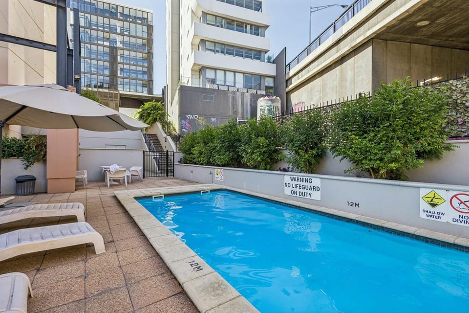 Simple City Accommodation Near CBD Apartment in Perth
