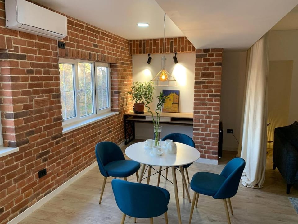 Dining area, air conditioner