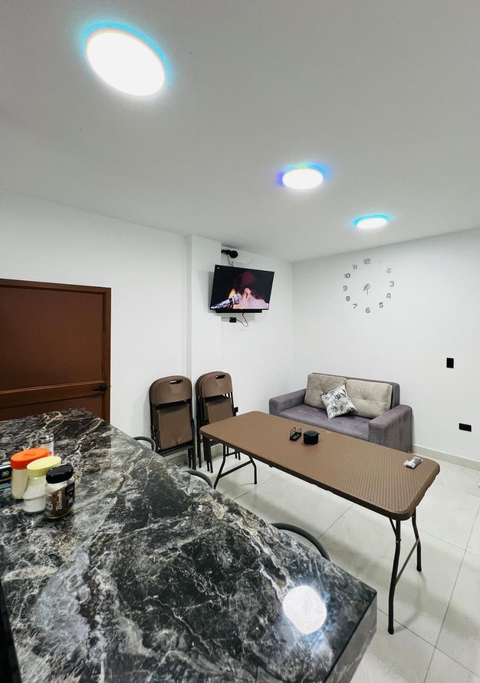 TV and multimedia, Living room, Dining area, furniture