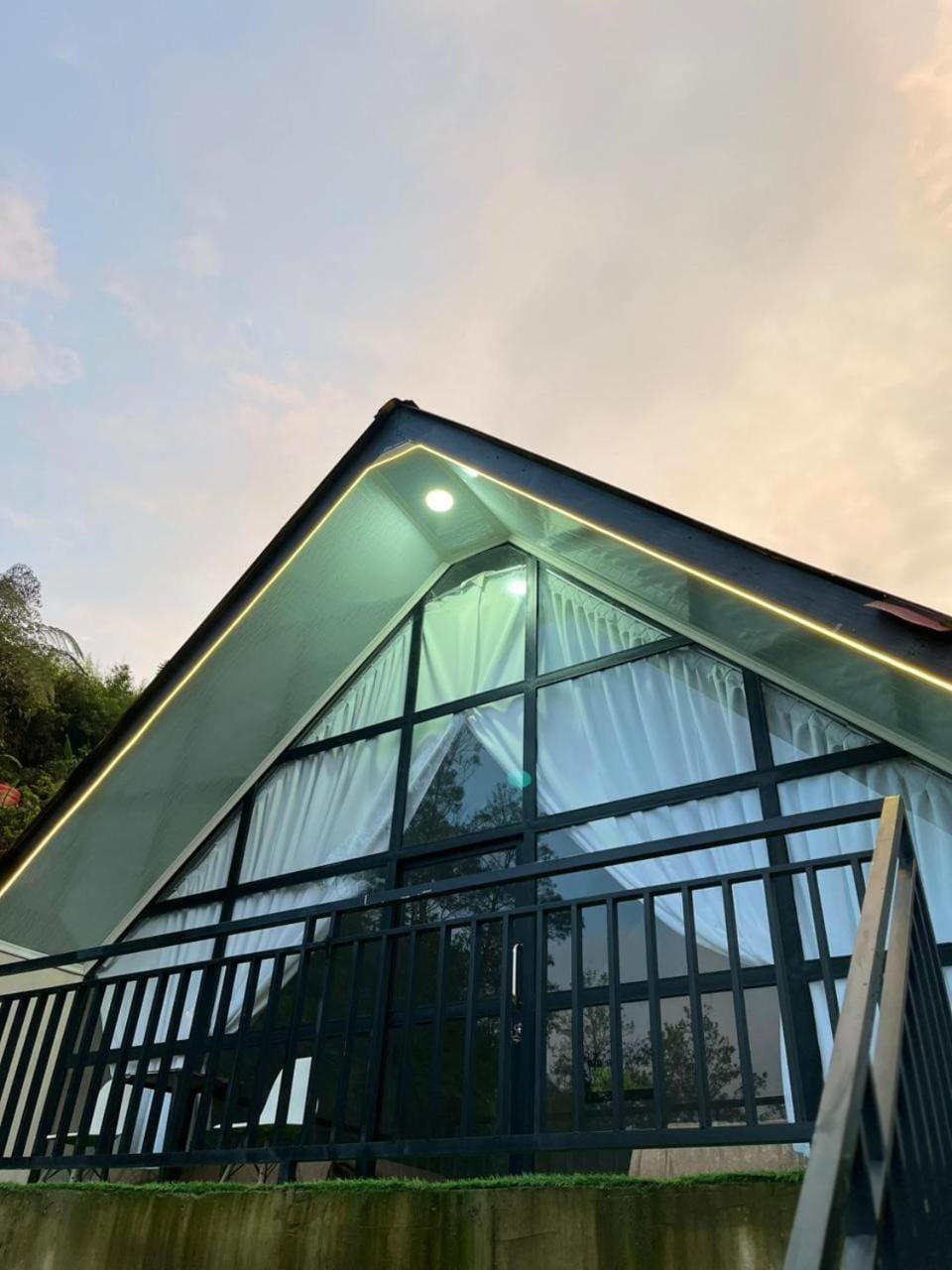 Property building, Balcony/Terrace
