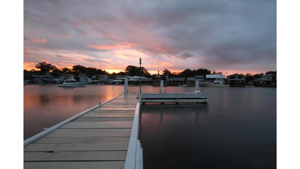 Balmoral Jetty Estate House in Lake Macquarie