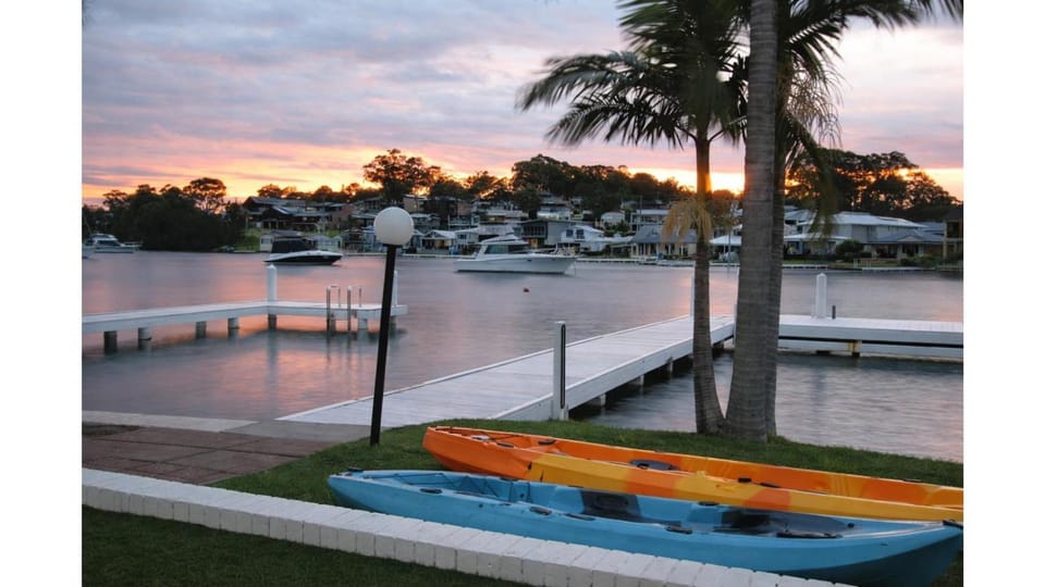 Balmoral Jetty Estate House in Lake Macquarie