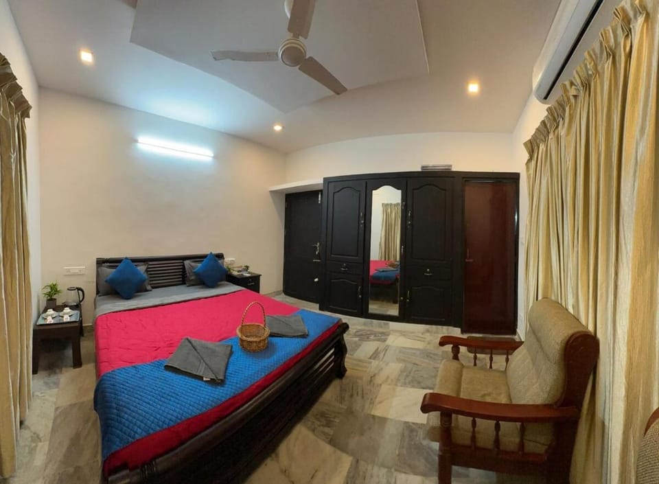 The Beach Manor 3BHK by Halcyon Traveltech Villa in Thiruvananthapuram