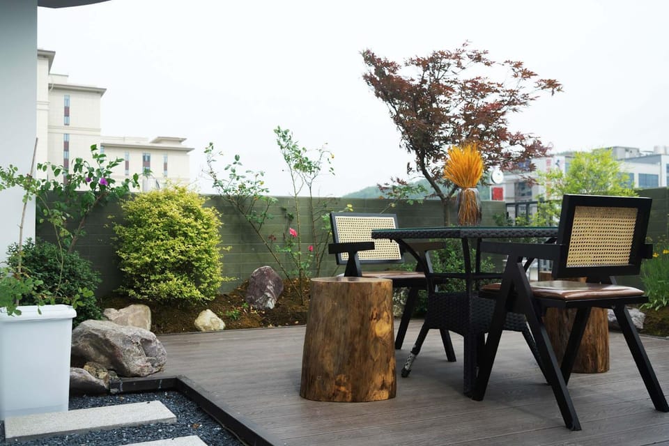 Garden, Balcony/Terrace, Dining area
