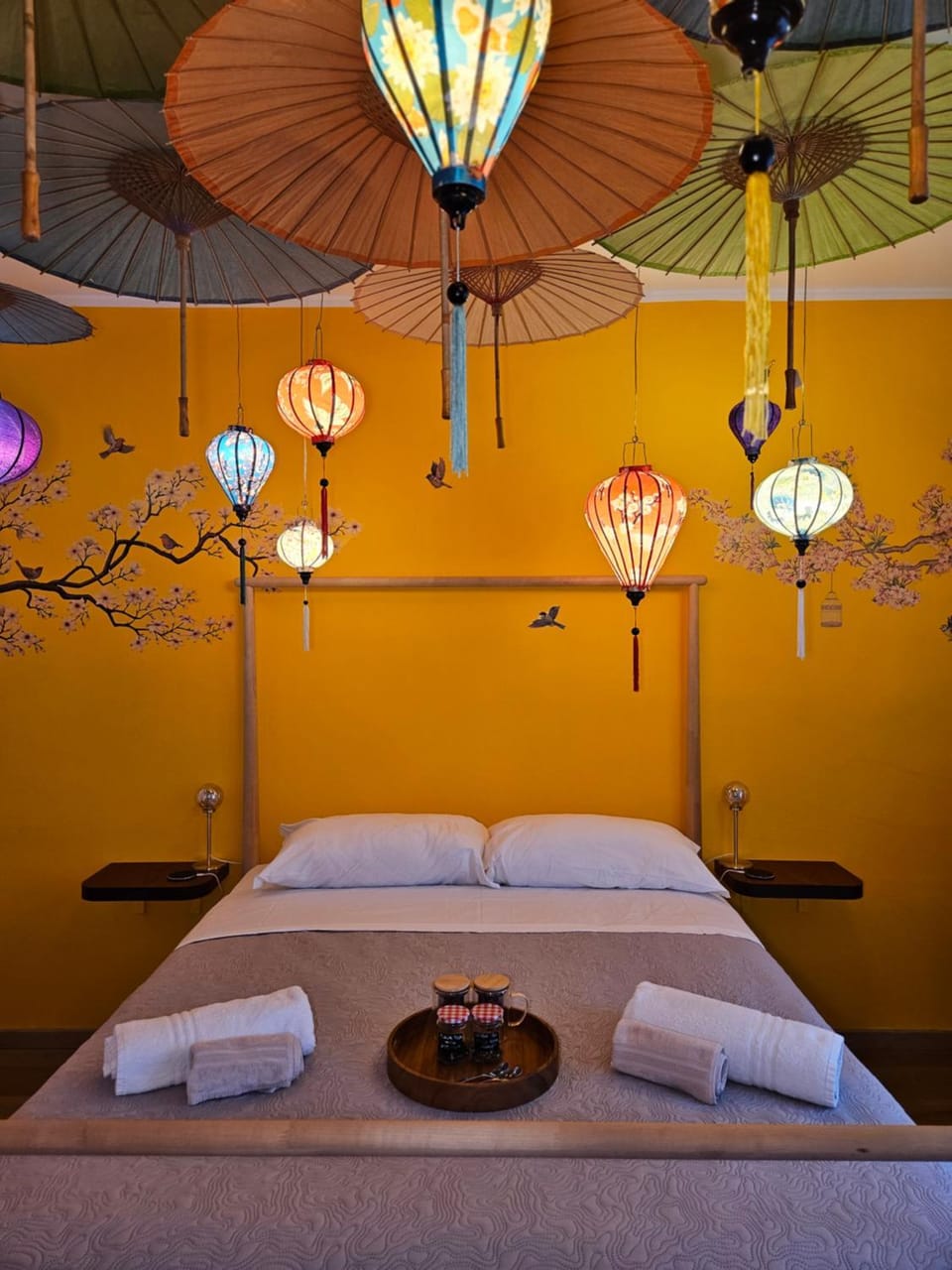 ASIATIQUE design Suite Apartment in Lombardy