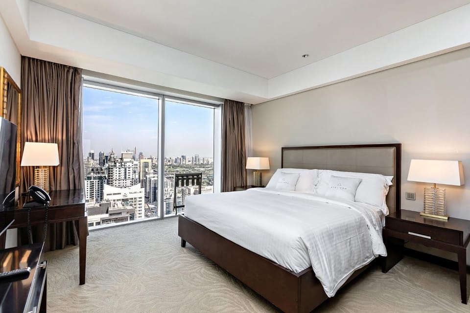 Bed, View (from property/room), Bedroom, City view