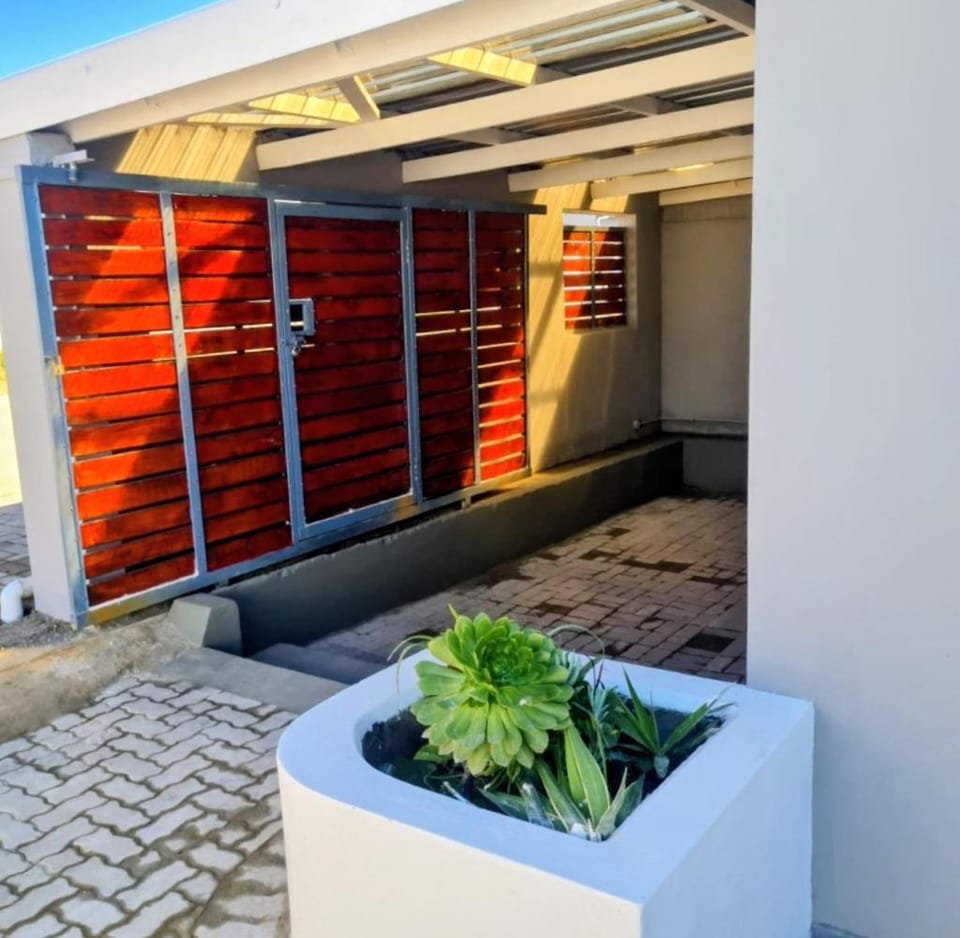 Olly's Olive Guest House Apartment in Western Cape