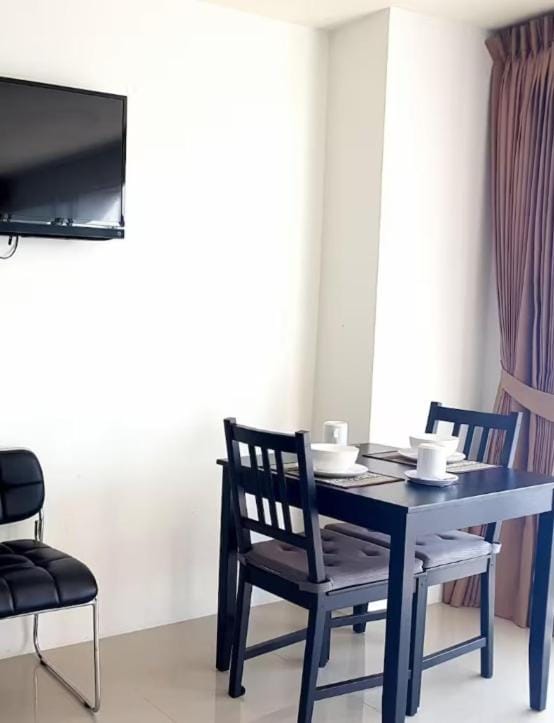 C257 Studio Seaview Near Beach Pool & Gym View Apartment in Patong